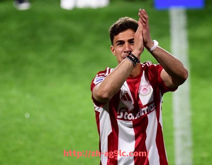 ag9游会-法甲门将扑救高光时刻及精彩扑救技术解析